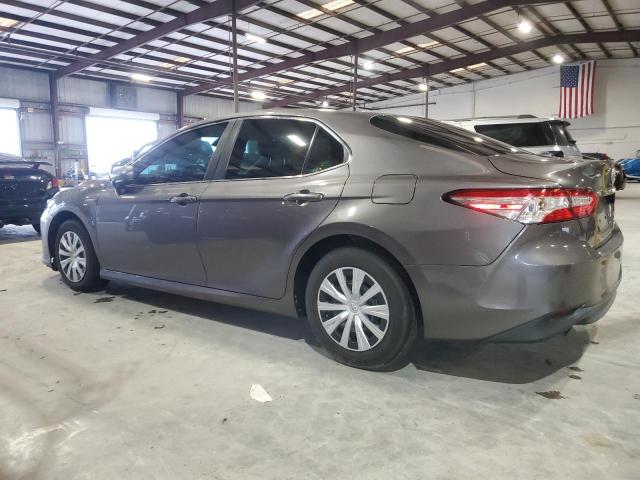 4T1B31HK1JU004415 - 2018 TOYOTA CAMRY LE ნაცრისფერი ფოტო 2