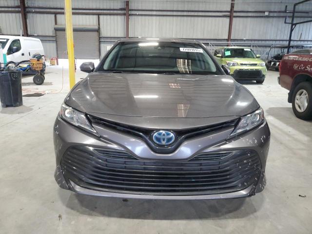 4T1B31HK1JU004415 - 2018 TOYOTA CAMRY LE ნაცრისფერი ფოტო 5