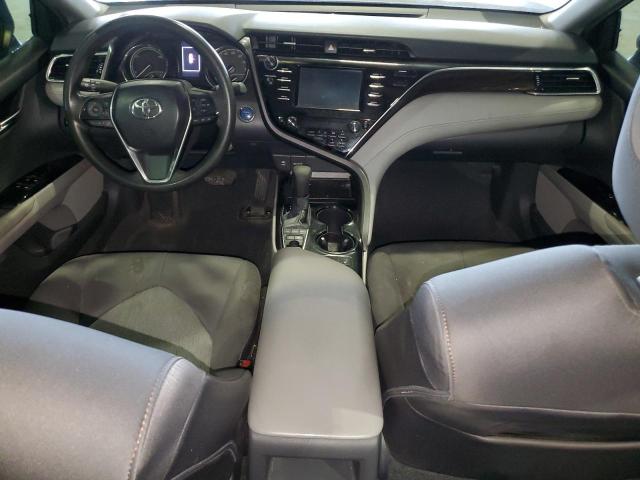 4T1B31HK1JU004415 - 2018 TOYOTA CAMRY LE ნაცრისფერი ფოტო 8