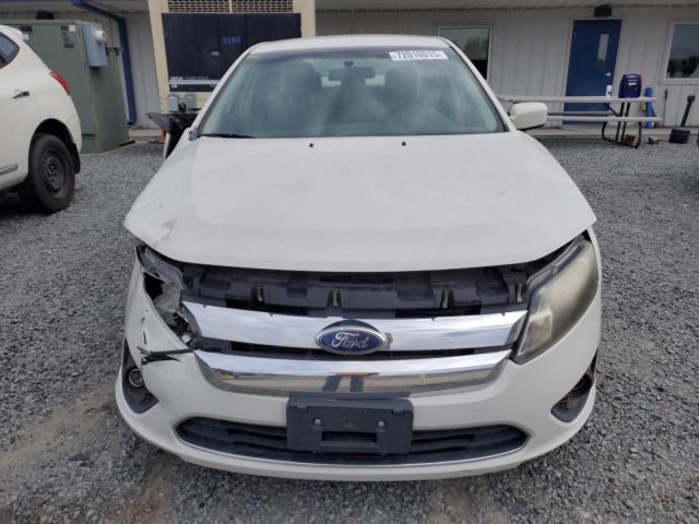 3FAHP0HA2AR357036 - 2010 FORD FUSION SE WHITE photo 5