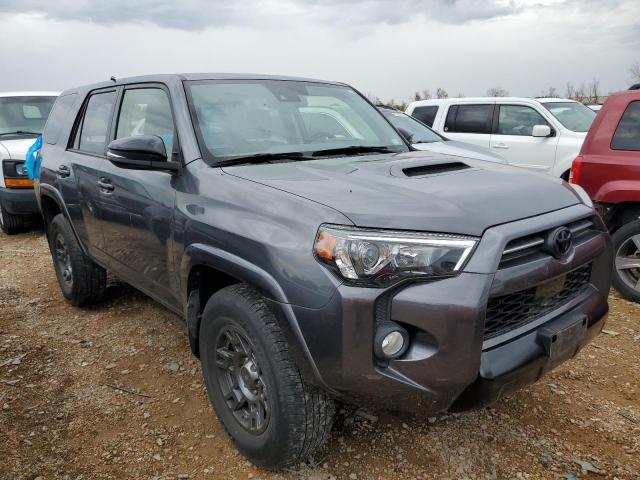 JTEBU5JR6L5813286 - 2020 TOYOTA 4RUNNER SR5/SR5 PREMIUM 灰色 照片 4