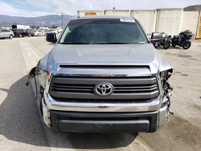 5TFEM5F15EX077632 - 2014 TOYOTA TUNDRA CREWMAX SR5 GRAY photo 5