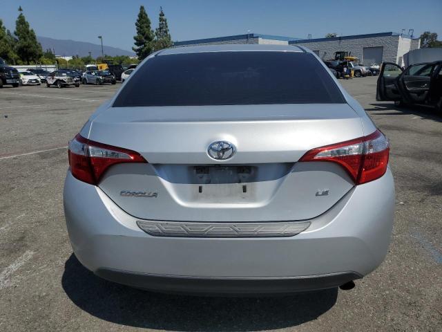 5YFBURHE0FP249026 - 2015 TOYOTA COROLLA L SILVER photo 6