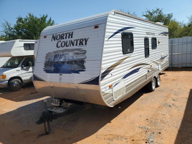 5SFEB2624BE218997 - 2011 HEARTLAND NORTH TRAI 白色 照片 2