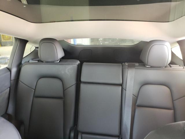 7SAYGAEE1PF715604 - 2023 TESLA MODEL Y WHITE photo 10