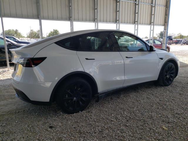 7SAYGAEE1PF715604 - 2023 TESLA MODEL Y WHITE photo 3