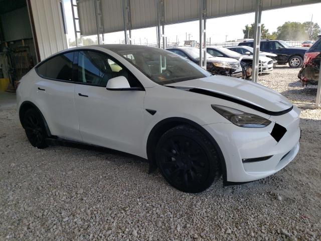 7SAYGAEE1PF715604 - 2023 TESLA MODEL Y WHITE photo 4