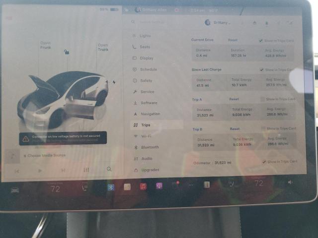 7SAYGAEE1PF715604 - 2023 TESLA MODEL Y WHITE photo 9