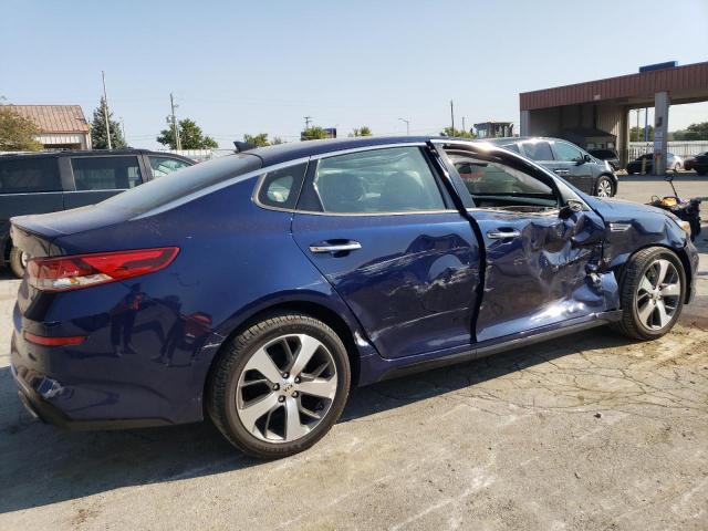 5XXGT4L32LG401863 - 2020 KIA OPTIMA LX BLUE photo 3