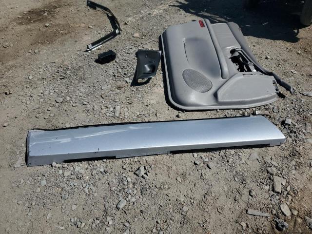 2G4WB55K321214429 - 2002 BUICK REGAL LS SILVER photo 12