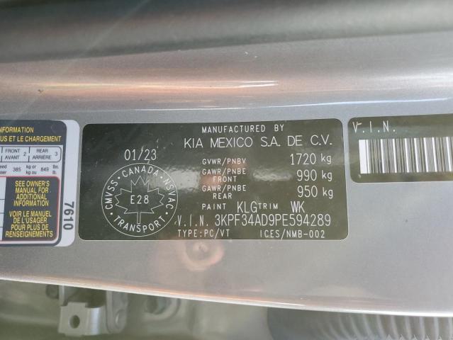 3KPF34AD9PE594289 - 2023 KIA FORTE EX SILVER photo 12