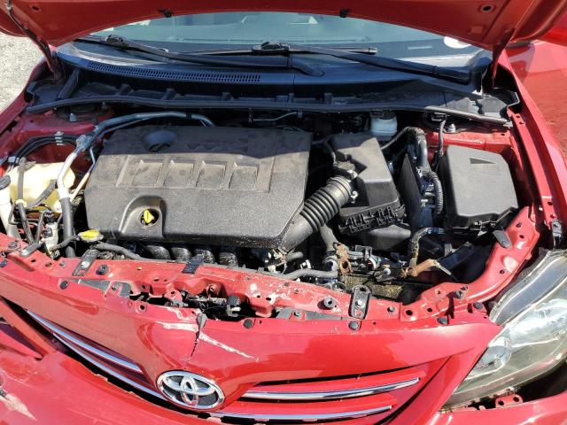 5YFBU4EE0DP159461 - 2013 TOYOTA COROLLA BASE Rouge photo 11
