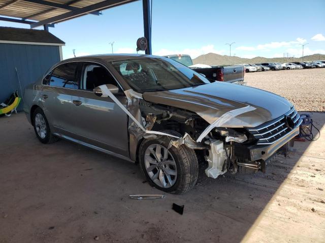 1VWAT7A39GC039401 - 2016 VOLKSWAGEN PASSAT S Світло-коричневий фото 4