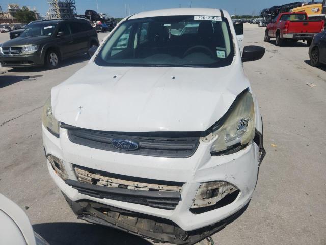 1FMCU0F77DUB06137 - 2013 FORD ESCAPE S WHITE photo 5