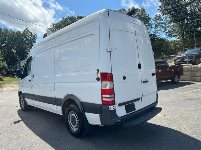 WD3PE7CD6HP561100 - 2017 MERCEDES-BENZ SPRINTER 2500 WHITE photo 2
