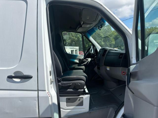 WD3PE7CD6HP561100 - 2017 MERCEDES-BENZ SPRINTER 2500 WHITE photo 5