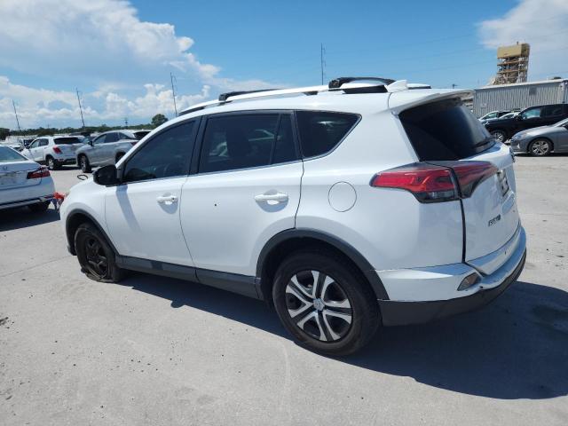 2T3BFREVXGW527114 - 2016 TOYOTA RAV4 LE WHITE photo 2