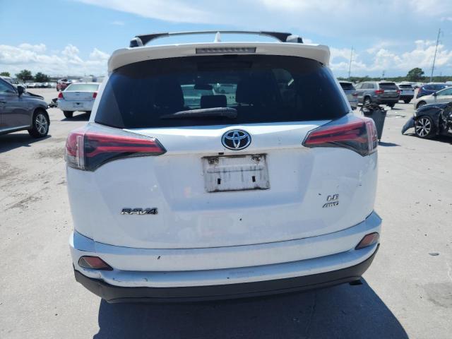 2T3BFREVXGW527114 - 2016 TOYOTA RAV4 LE WHITE photo 6