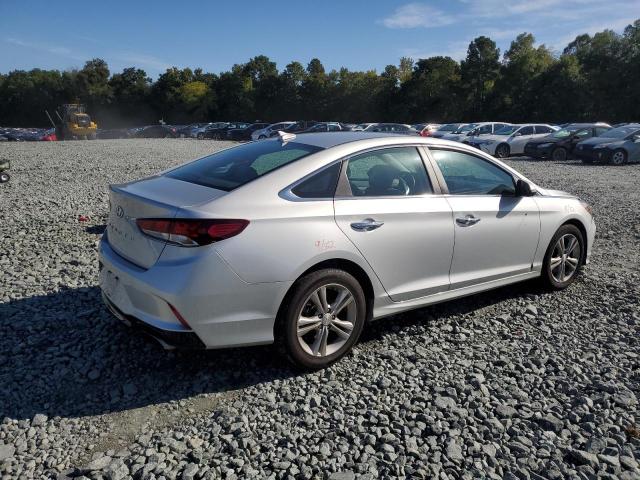 5NPE34AF0KH772754 - 2019 HYUNDAI SONATA LIMITED SILVER photo 3