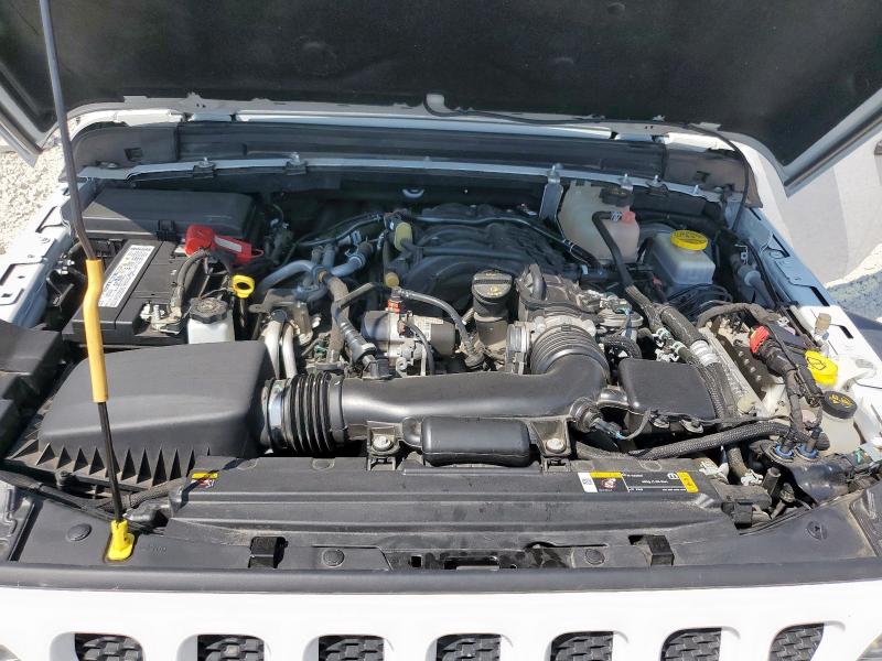 1C4HJXDG3NW213884 - 2022 JEEP WRANGLER U SPORT 白色 照片 11