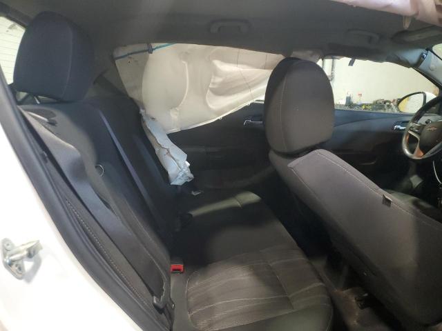 1G1JC6SHXG4118389 - 2016 CHEVROLET SONIC LT WHITE photo 10