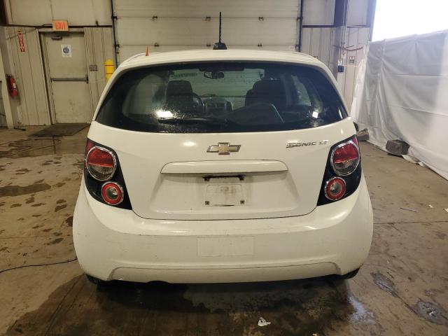 1G1JC6SHXG4118389 - 2016 CHEVROLET SONIC LT WHITE photo 6