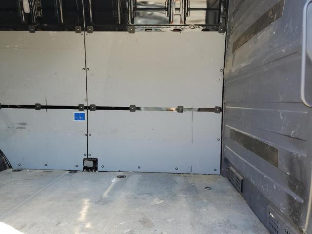 WD3PE8DC0F5992584 - 2015 MERCEDES-BENZ SPRINTER 2500 BLACK photo 11