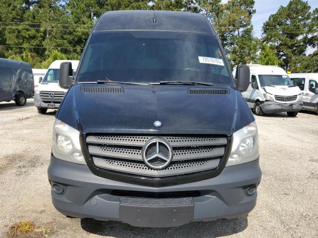 WD3PE8DC0F5992584 - 2015 MERCEDES-BENZ SPRINTER 2500 BLACK photo 5
