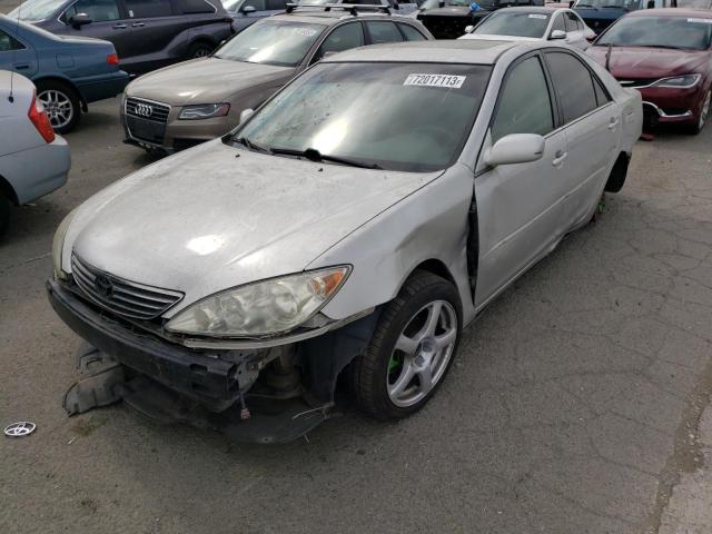 4T1BE32K36U157870 - 2006 TOYOTA CAMRY LE SILVER photo 1
