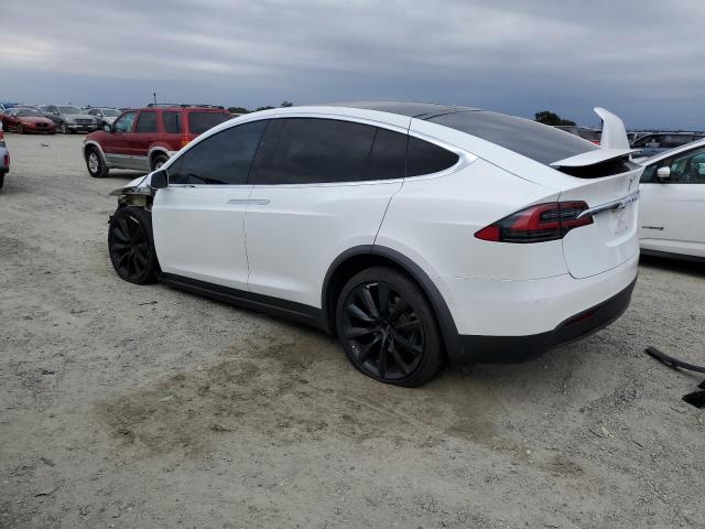 5YJXCAE27LF234387 - 2020 TESLA MODEL X WHITE photo 2