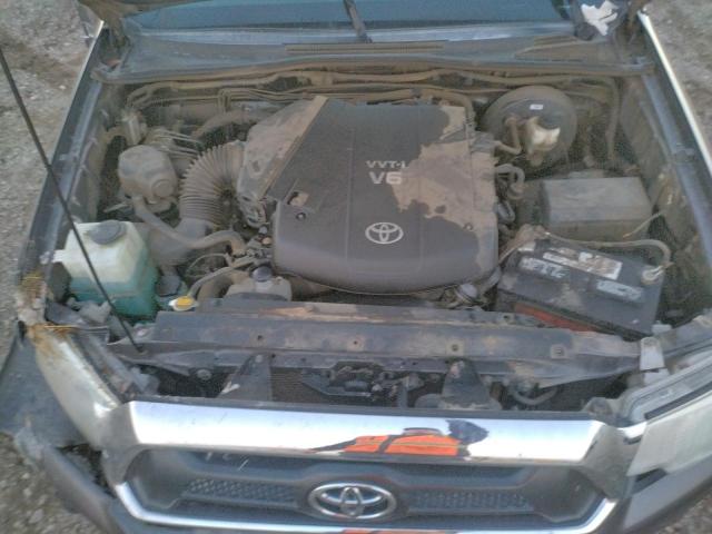 5TFJU4GN8DX049607 - 2013 TOYOTA TACOMA DOUBLE CAB PRERUNNER CHARCOAL photo 11