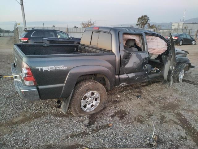 5TFJU4GN8DX049607 - 2013 TOYOTA TACOMA DOUBLE CAB PRERUNNER CHARCOAL photo 3