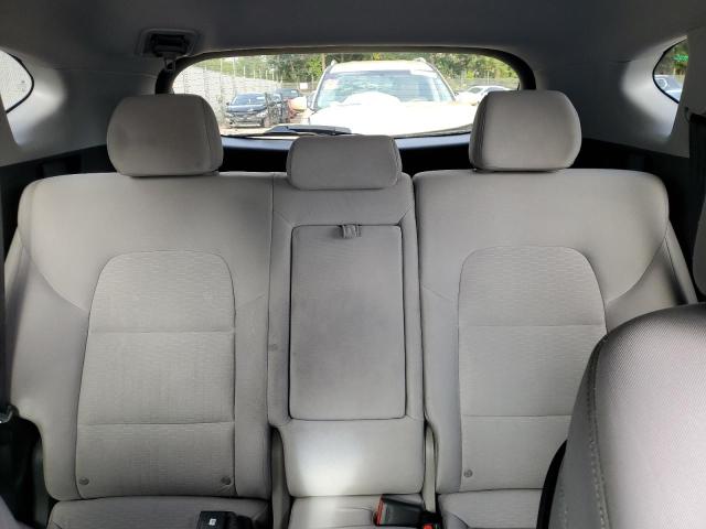 KM8J23A45KU893646 - 2019 HYUNDAI TUCSON SE WHITE photo 10