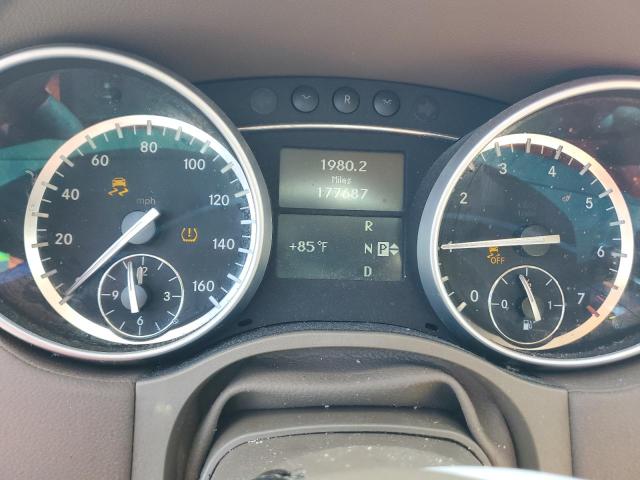 4JGBF7BE5CA767216 - 2012 MERCEDES-BENZ GL 450 4MATIC WHITE photo 9