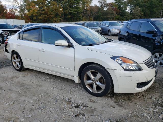 1N4BL21E47N415041 - 2007 NISSAN ALTIMA 3.5SE WHITE photo 4