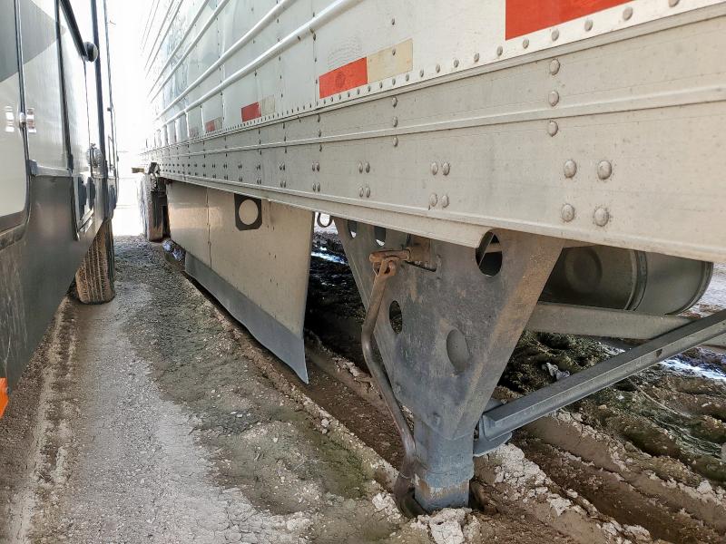 1UYVS2535DM579209 - 2013 UTILITY VS2RA Blanc photo 5