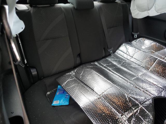 JTKJF5C74B3011439 - 2011 TOYOTA SCION TC ნაცრისფერი ფოტო 10