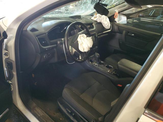 1GNKRHKDXHJ239016 - 2017 CHEVROLET TRAVERSE LT WHITE photo 8
