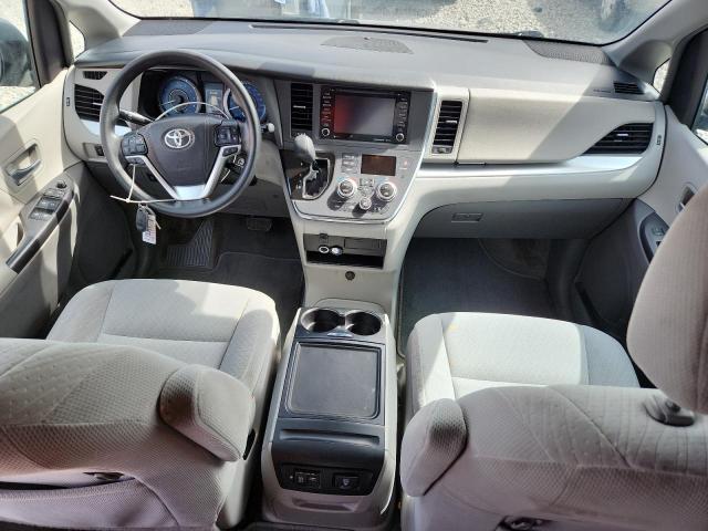 5TDKZ3DC3JS920966 - 2018 TOYOTA SIENNA LE Gris photo 8