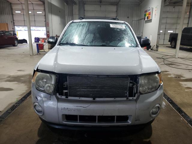 1FMCU9DG9BKC35478 - 2011 FORD ESCAPE XLT 银色 照片 5