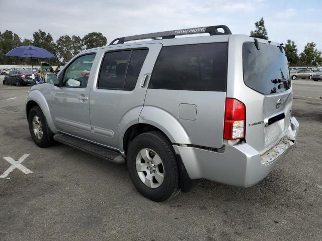 5N1AR18U66C631054 - 2006 NISSAN PATHFINDER LE SILVER photo 2