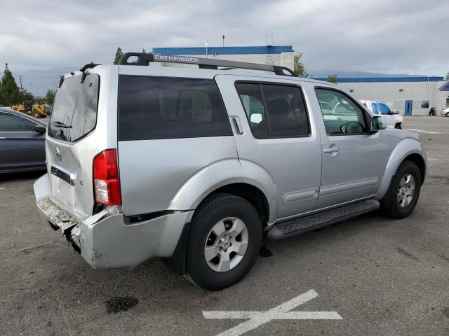 5N1AR18U66C631054 - 2006 NISSAN PATHFINDER LE SILVER photo 3