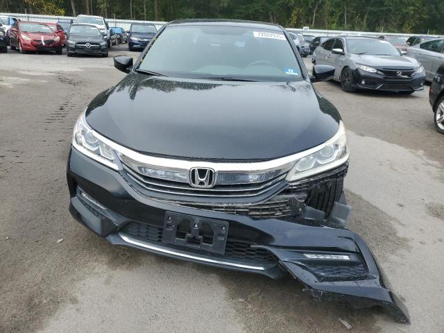 1HGCR2F58HA029495 - 2017 HONDA ACCORD SPORT Қара фото 5