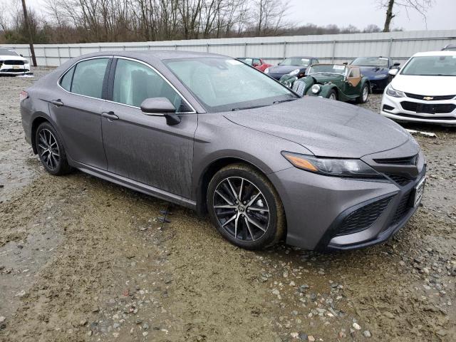 4T1G11BK0PU077613 - 2023 TOYOTA CAMRY SE NIGHT SHADE GRAY photo 4