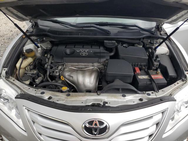 4T1BF3EK0AU078268 - 2010 TOYOTA CAMRY BASE SILVER photo 11