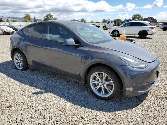 7SAYGDEE6NF346754 - 2022 TESLA MODEL Y ნაცრისფერი ფოტო 4