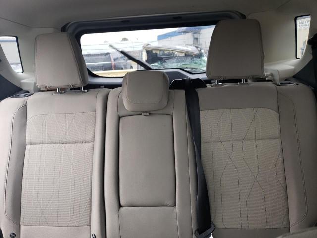 MAJ3S2GE5KC266206 - 2019 FORD ECOSPORT SE SILVER photo 10