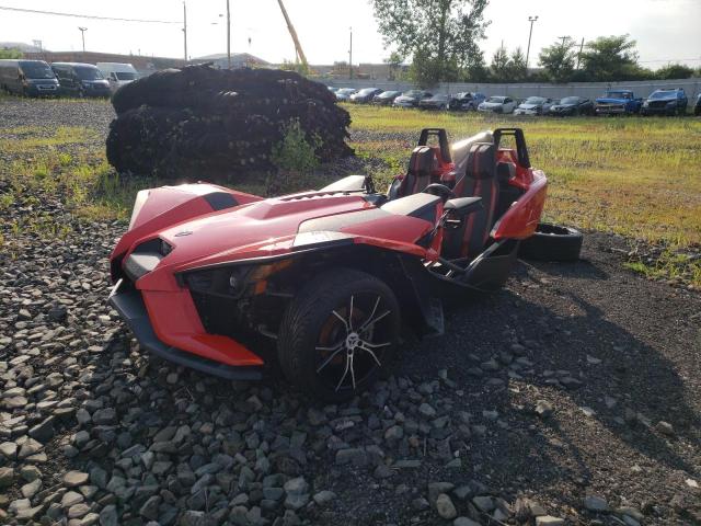 57XAAPFA5F5102648 - 2015 POLARIS SLINGSHOT SL RED photo 1