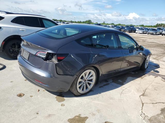 5YJ3E1EA7PF438029 - 2023 TESLA MODEL 3 Серый фото 3