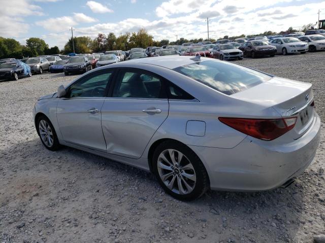 5NPEC4AC9DH664111 - 2013 HYUNDAI SONATA SE SILVER photo 2